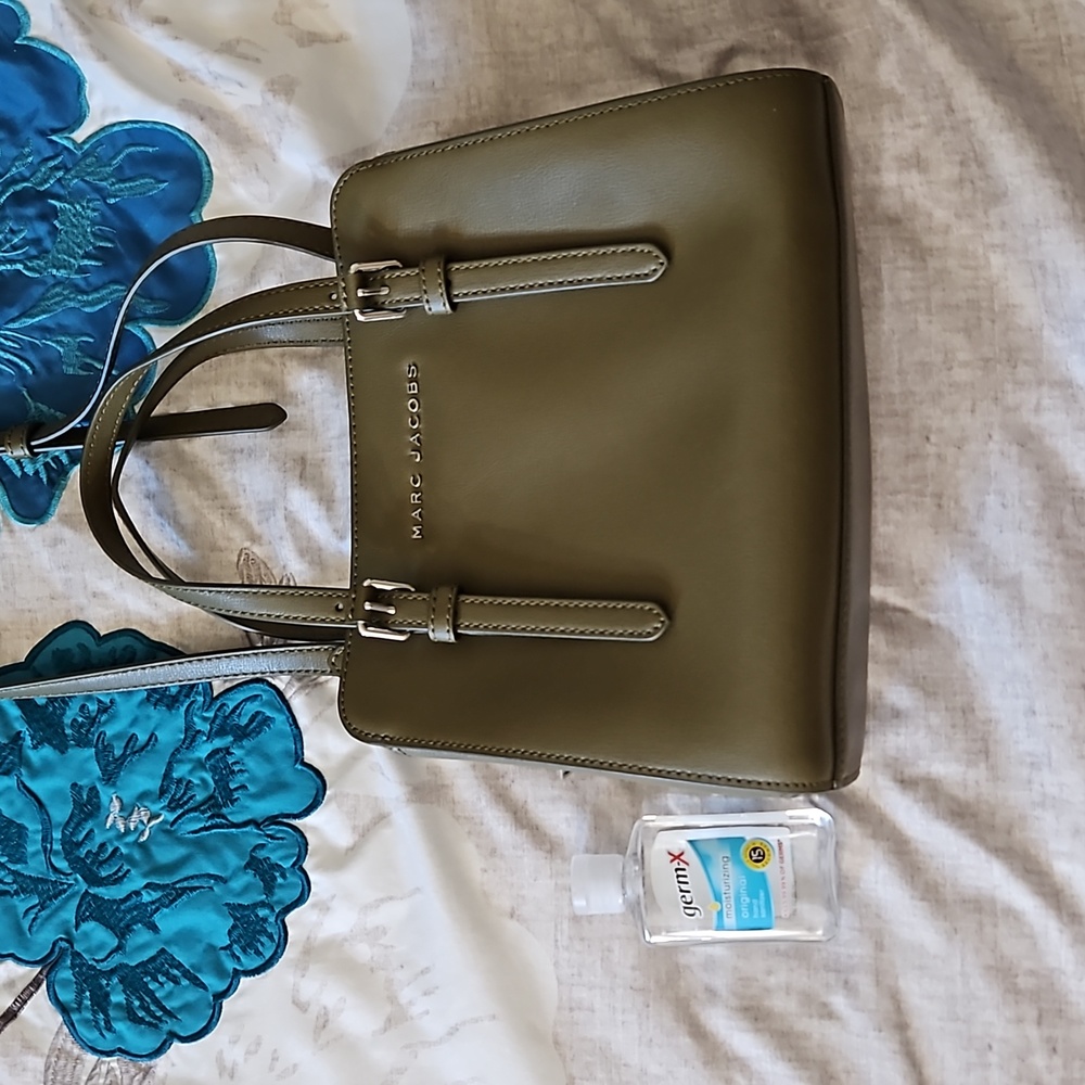 Marc Jacobs Little Big Shot Top Handle Satchel in Medium Green - Picture 10 of 12